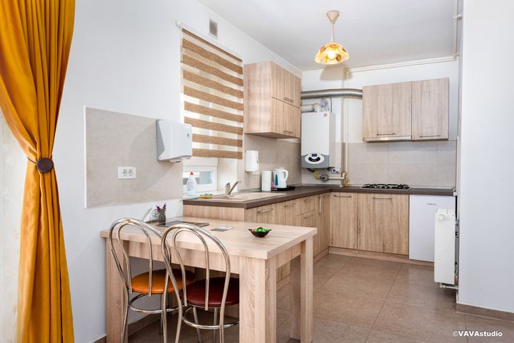 Apartament 2 · Coresi